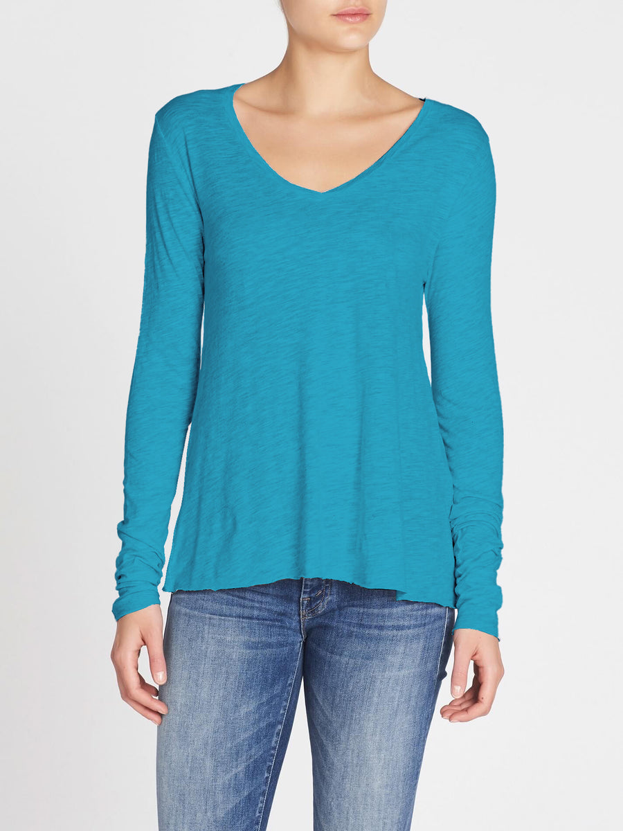 American Vintage Jacksonville Long Sleeve V Neck Tee in Vintage