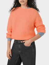 OrderOfStyle-AmericanVintageRozySweater-Peach-01