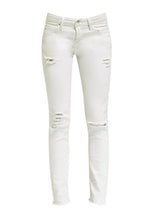 OOS-IRO-JEANS-JAROD-ADJUSTE-JEAN-CHALK-320_730da5735a707713ae004ec2a82c8540