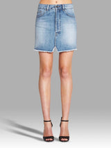 OOS-IROTAIGSKIRT-LIGHTBLUEDENIM-01