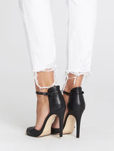 OOS-MOTHERDENIMTHESINNERJEAN-ALMOSTINNOCENT-04