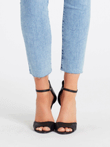 OOS-PaigeHoxtonSlimJean-AlohaDestructed-05