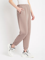 OrderOfStyle-AmericanVintageIkatownJogger-Taupe-02