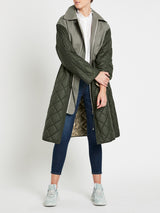 OrderOfStyle-BaumUndPferdgartenDawnCoat-Greenmix_OrderOfStyle-LaVieRebeccaTaylorKelseyClipTop-Milk_JBrandAlanaHighRiseCropSkinnyJean-Arcade_IROCurveRunner-LightBlue_be53eb8a-87e4-4d70-8b3b-146f1bd21770