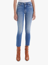 OrderOfStyle-MotherDenimMidRiseDazzlerAnkleFray-RidingCliffside-01