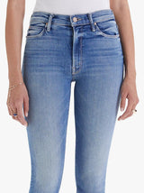 OrderOfStyle-MotherDenimMidRiseDazzlerAnkleFray-RidingCliffside-06