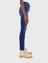 Mother Denim The Stunner Ankle Fray Jean in Sweet Lime