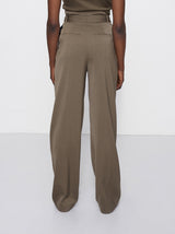 OrderOfStyle-RoheCeliaPant-Khaki-02